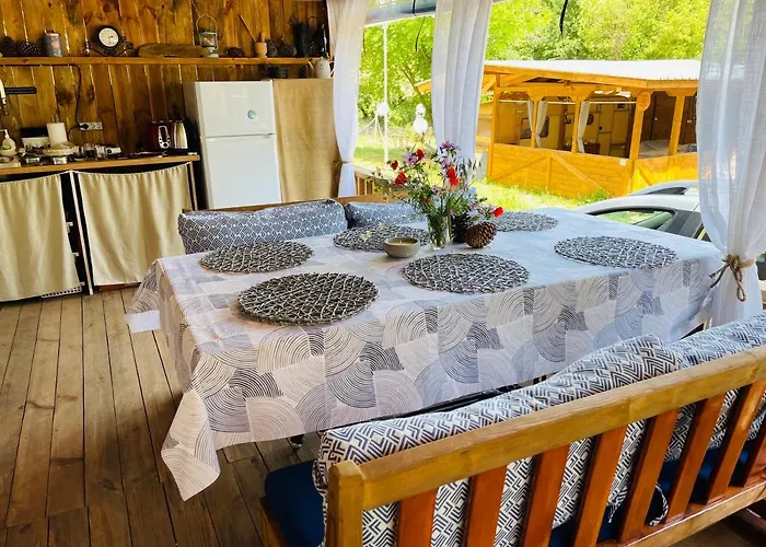 Караваната На Морето مكان تخييم سوزوبول